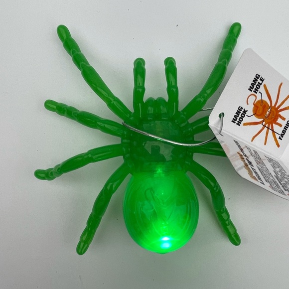 Large Halloween Spider - Picture 5 of 11